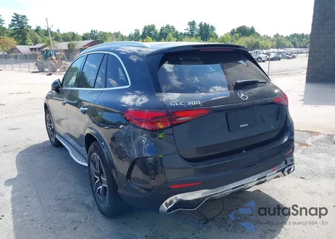 2023 Mercedes-Benz Glc 300 4Matic Suv from USA, damaged, VIN W1NKM4HB2PU021597